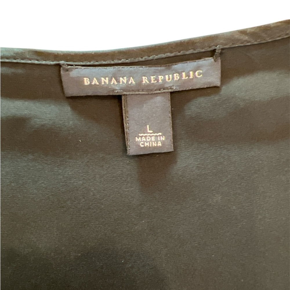Banana Republic Women’s Lined Black Sequin and Silk Sleeveless Top SZ L - Picture 10 of 12